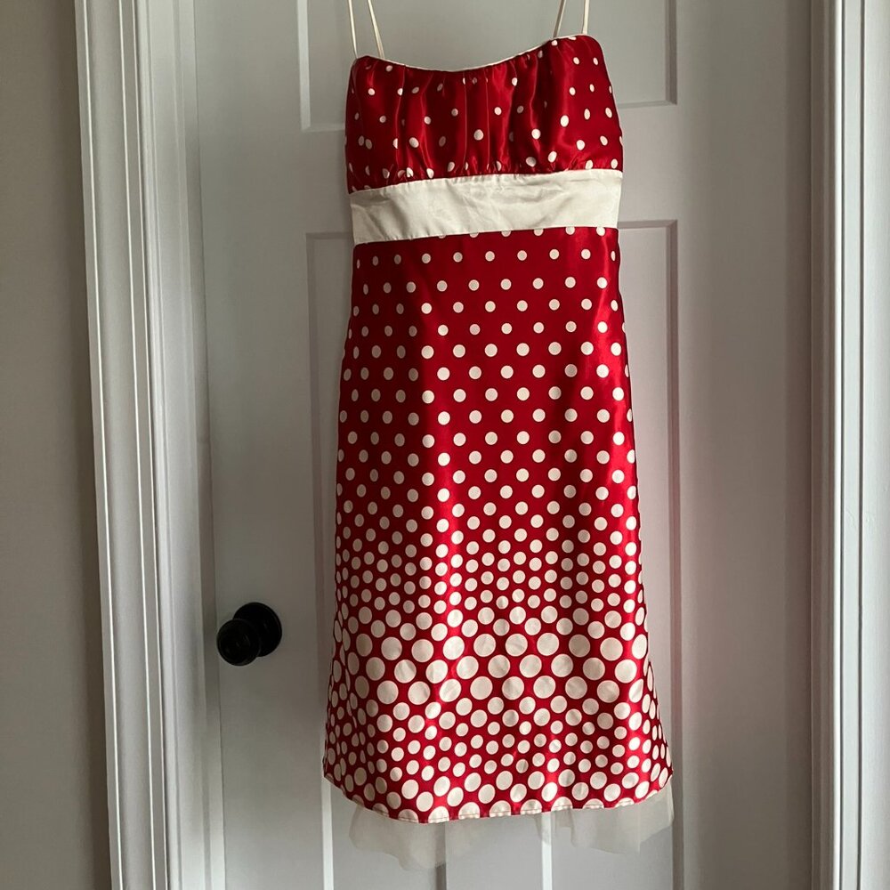 Cute Red Dress with Polka Dots and Ruffle from Morgan & Co.